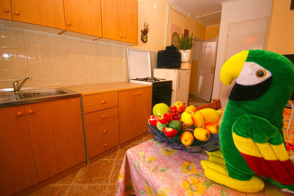 Guest House Robert I Mirna 巴莱 外观 照片