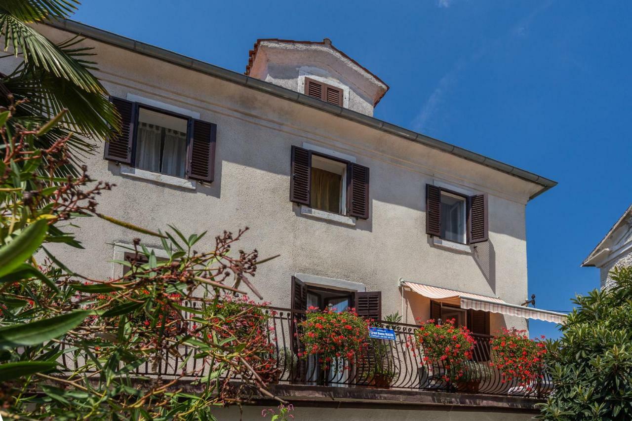 Guest House Robert I Mirna 巴莱 外观 照片
